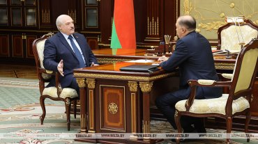 Ситуація небезпечна: Лукашенко оголосив про перехід країни на норми воєнного часу