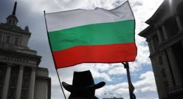 Уряд Болгарії закликав своїх громадян терміново покинути Росію