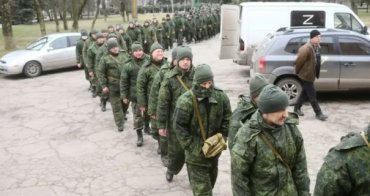 Оккупанты отправили на Херсонщину две тысячи мобилизованных из Крыма