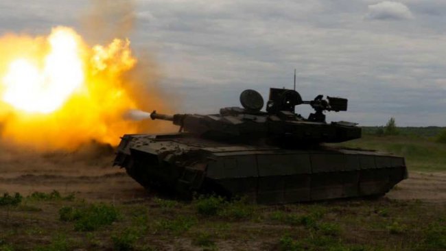 Українська бронетехніка прорвала останню лінію оборони росіян на Запорізькому фронті