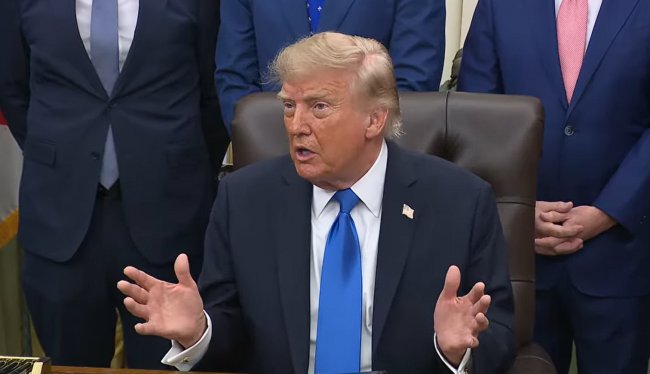«Я міг би зробити це негайно»: Трамп назвав умову для зустрічі з Путіним