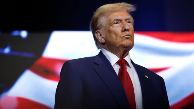 Трамп: Росія втратила контроль над нафтопереробкою, війну треба зупинити