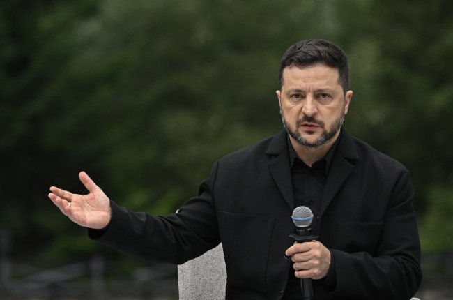 Є шанс закінчити війну до зими, якщо буде політична воля США – Зеленський