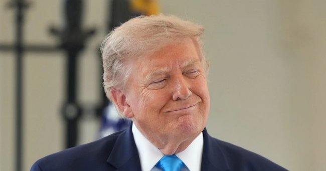 Трамп заявив, що Зеленський погодився «пригальмувати» удари по російських НПЗ
