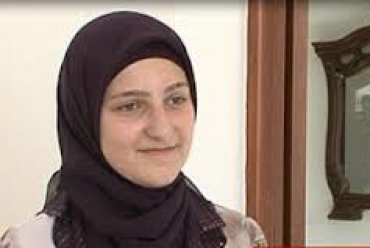 14-летняя дочь Кадырова выучила весь Коран