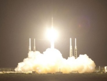 Ракета-носитель Falcon 9 не смогла вывести спутник на орбиту