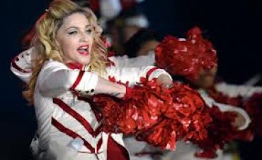 Мадонну вызвали в российский суд давать показания о пропаганде гомосексуализма