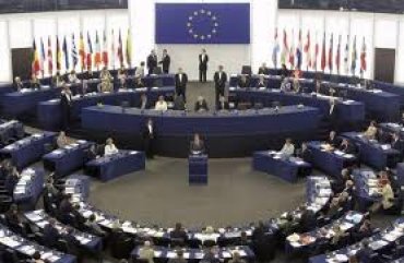Европарламент проголосовал за введение санкций против российских чиновников
