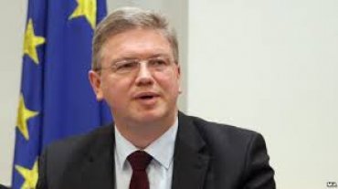 Фюле назвал три условия ассоциации Украины с ЕС