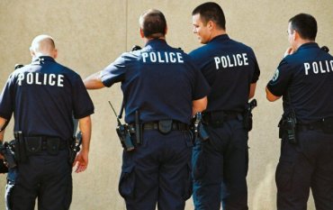 Атеисты в США возмущенны сотрудничеством полиции с пасторами