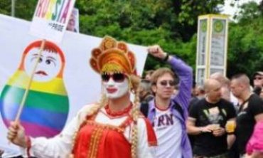 В России геев будут лишать родительских прав