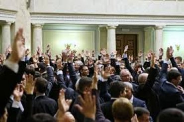 127 депутатов, голосовавших за «диктаторские законы», опять баллотируются в Раду
