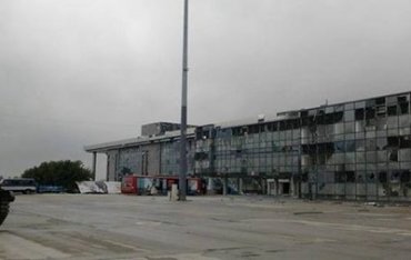 Силовики АТО продолжают удерживать аэропорт Донецка