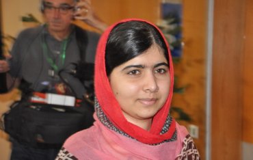 Нобелевскую премию мира получила 17-летняя правозащитница