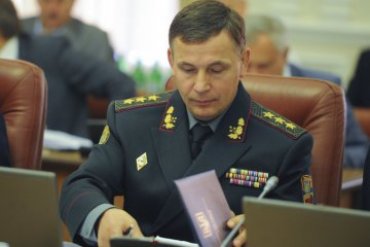 Порошенко отправил в отставку министра обороны