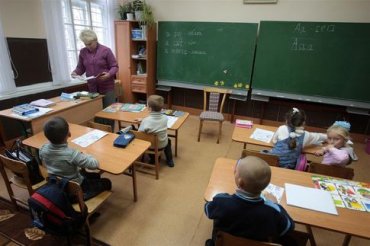 Донецкие и луганские школьники до сих пор не обеспечены учебниками