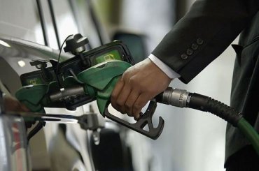 Бензин А-95 подешевеет до 14 грн за литр