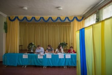 На избирательном участке в Черновицкой области умер наблюдатель