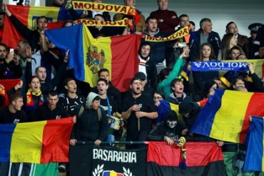 Федерация футбола Молдавии готова к наказанию за песню про Путина
