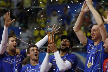 Французские волейболисты впервые стали чемпионами Европы