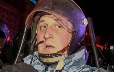 Беркутовец, который лично избивал студентов и журналистов на Майдане, продолжает работать в МВД