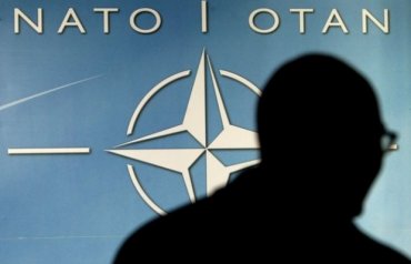 НАТО хочет увеличить численность войск у границ с Россией