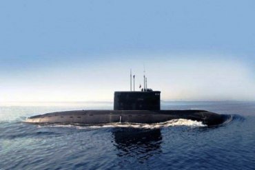 Новая российская подводная лодка не доплыла до Черного моря