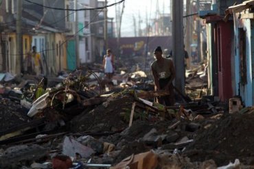 Жертвами урагана «Мэттью» на Гаити стали почти 900 человек