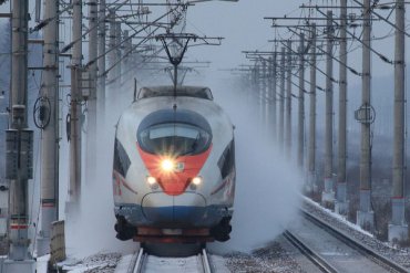 Почему на российских железных дорогах стоят и не едут «Сапсаны»
