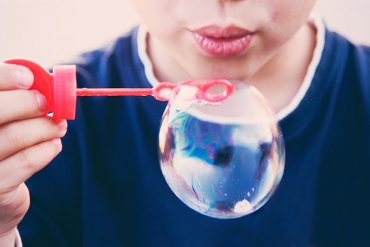 В России за кражу мыльных пузырей задержали 8-летнего мальчика