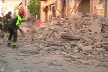 В Италии мощное землетрясение разрушило памятники архитектуры