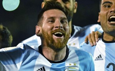 Месси, забив три фантастических мяча Эквадору, вывел Аргентину на ЧМ-2018