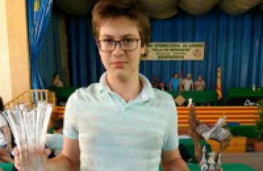 15-летний киевлянин стал самым молодым гроссмейстером в мире