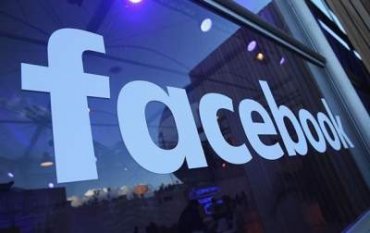 Facebook обвинили в прослушивании