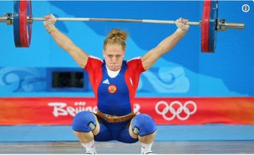 Российской штангистке дали золотую медаль Олимпиады-2008