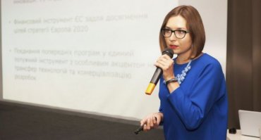 Со следующего года русскоязычные школы перейдут на украинский язык