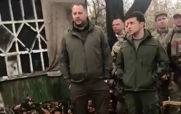 «…я же не лох» – Зеленский пообщался с добровольцами на Донбассе
