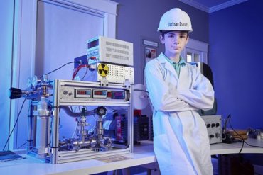 Школьник из США, собравший дома термоядерный реактор, попал в книгу рекордов