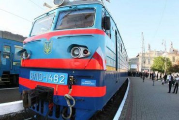 «Укрзализныця» не хочет ограничивать пассажирские перевозки