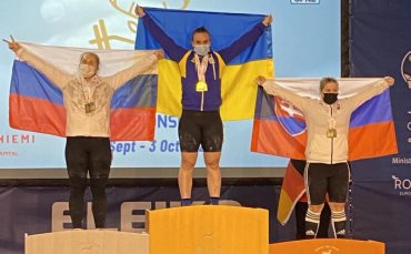 На чемпионате Европы украинские тяжелоатлеты завоевали 30 медалей