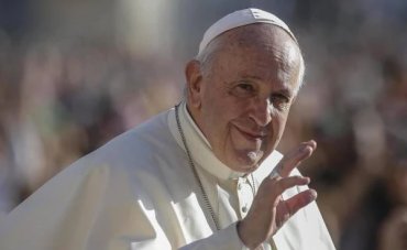 Папа Римский сделал третью прививку против коронавируса