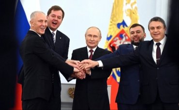Путін вніс до Держдуми законопроекти про анексію: що з межами областей