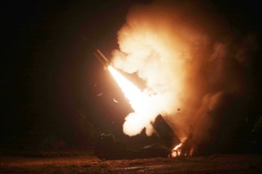 Ответ Ким Чен Ыну: США и Южная Корея запустили четыре ракеты в сторону Японского моря