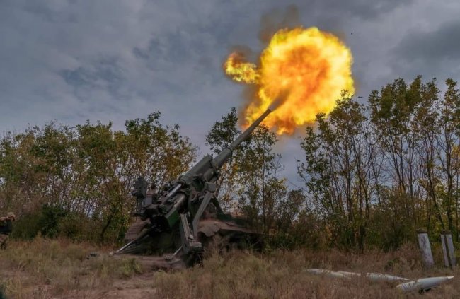 Россияне атакуют дронами, ВСУ отражает вражеские наступления на Донбассе