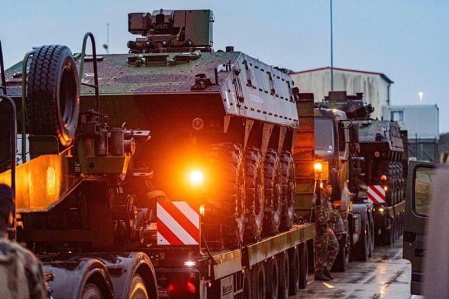 Франция перебросила в Румынию бронетехнику и войска для усиления группировки НАТО