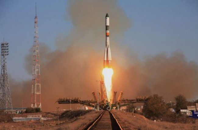 Рогозин предлагал Путину ударить по Украине космической ракетой с тротилом