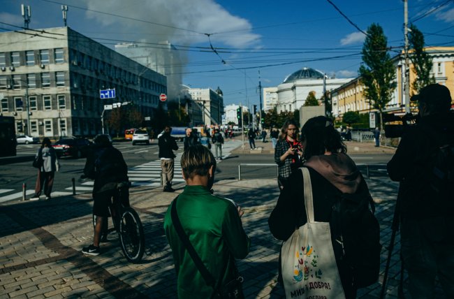 МЗС спростувало повідомлення про підготовку евакуації посольств з Києва