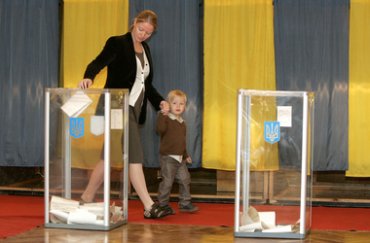 Украинские выборы: первые оценки Запада
