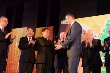 Виталию Кличко вручили награду WBC