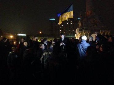 В крупных украинских городах ночью собрались «евромайданы»